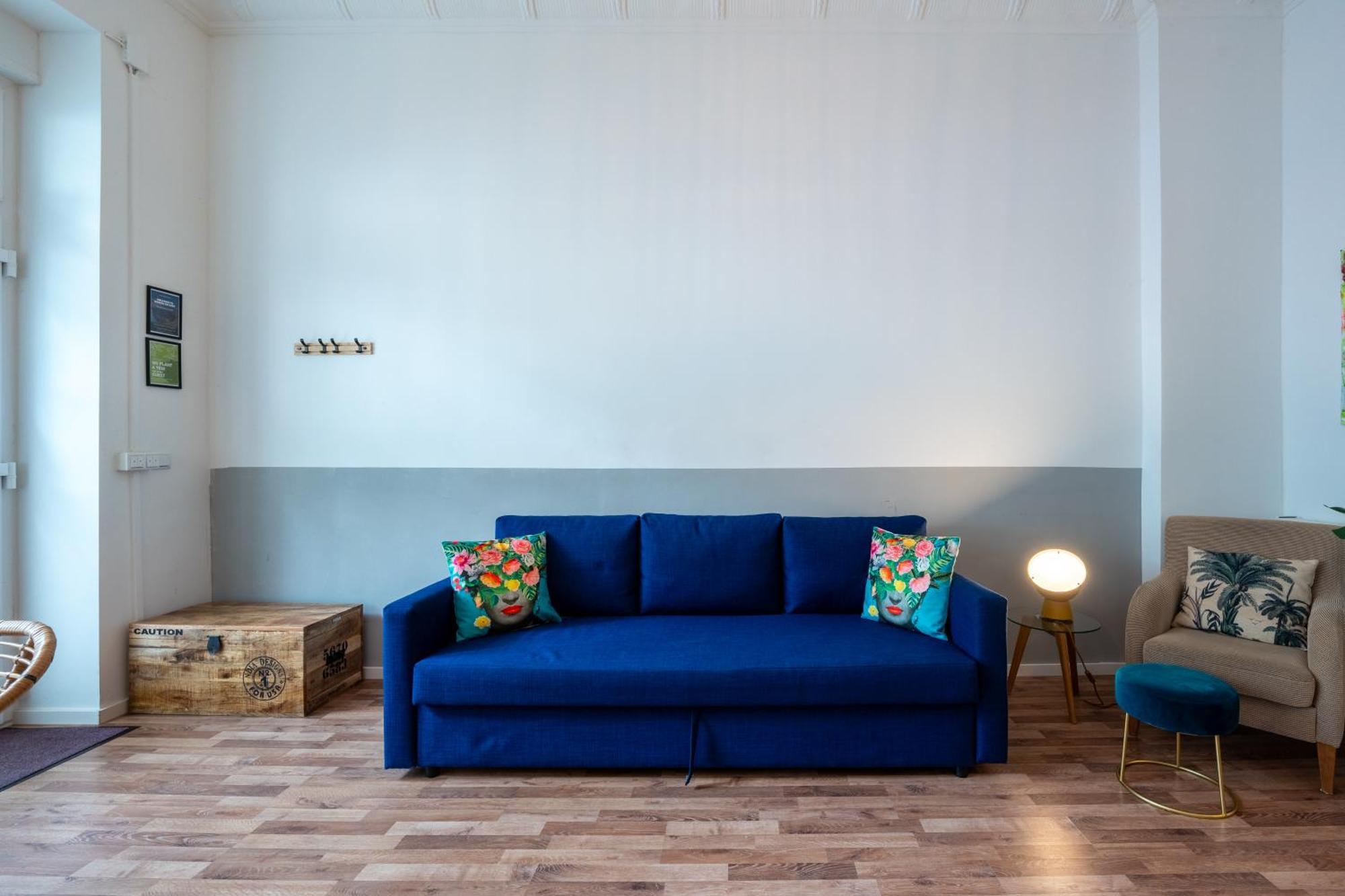 Modern, Central Flat With Workspace Berlijn Buitenkant foto