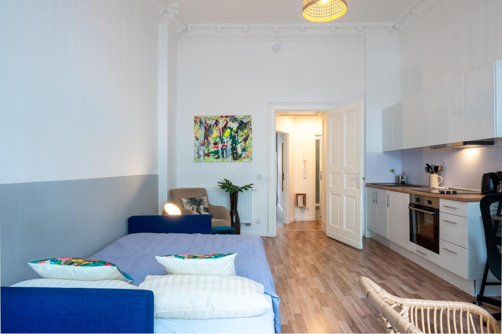 Modern, Central Flat With Workspace Berlijn Buitenkant foto